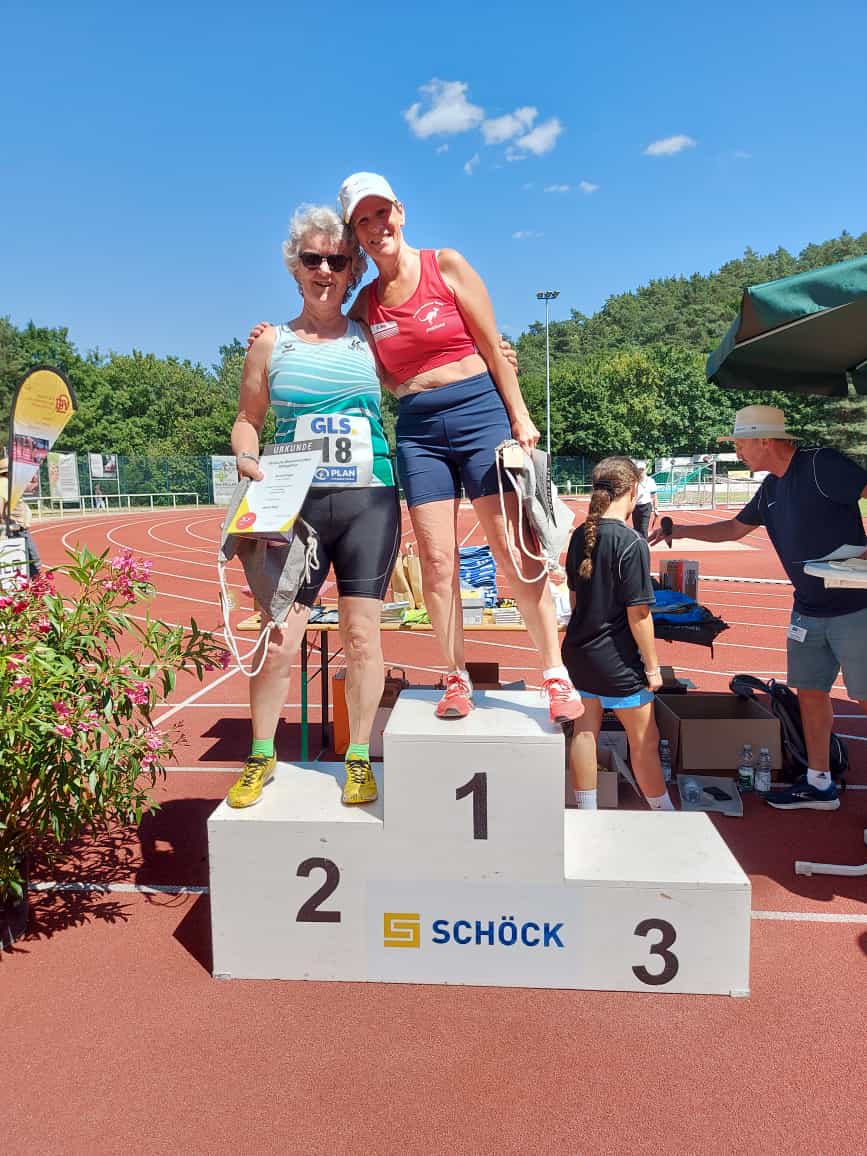 372518bcf4e24d2ab1964be5d7e3f50c